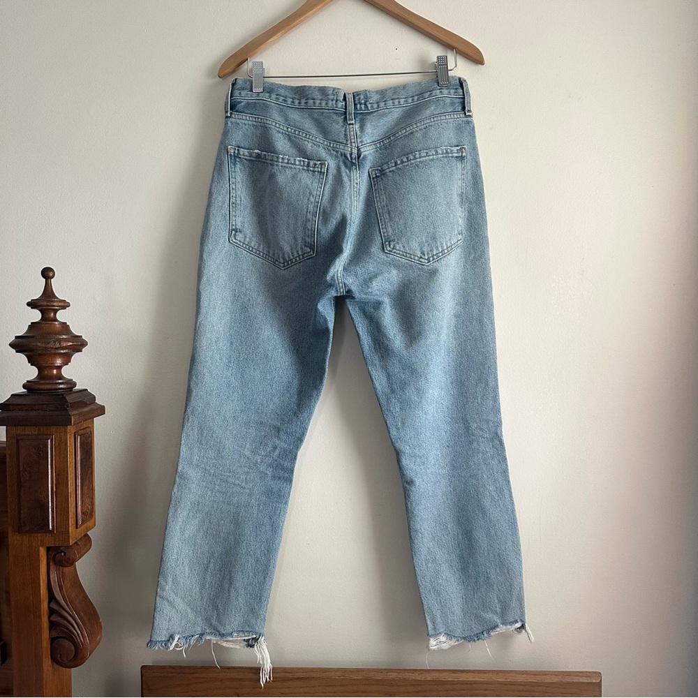 Agolde • Riley Crop Light Wash Frayed Hem Jeans - Picture 6 of 8